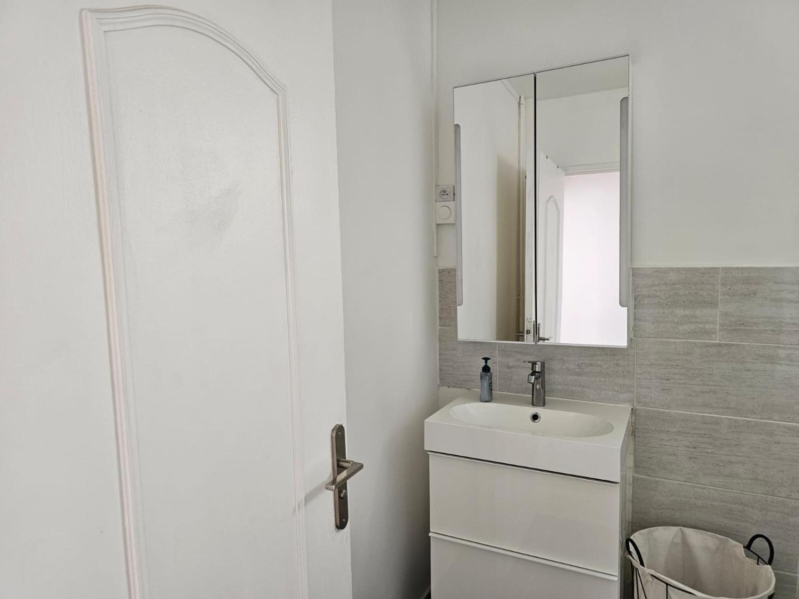 Elegant 3 Pieces Proche Paris La Defense Apartment Bezons Exterior foto